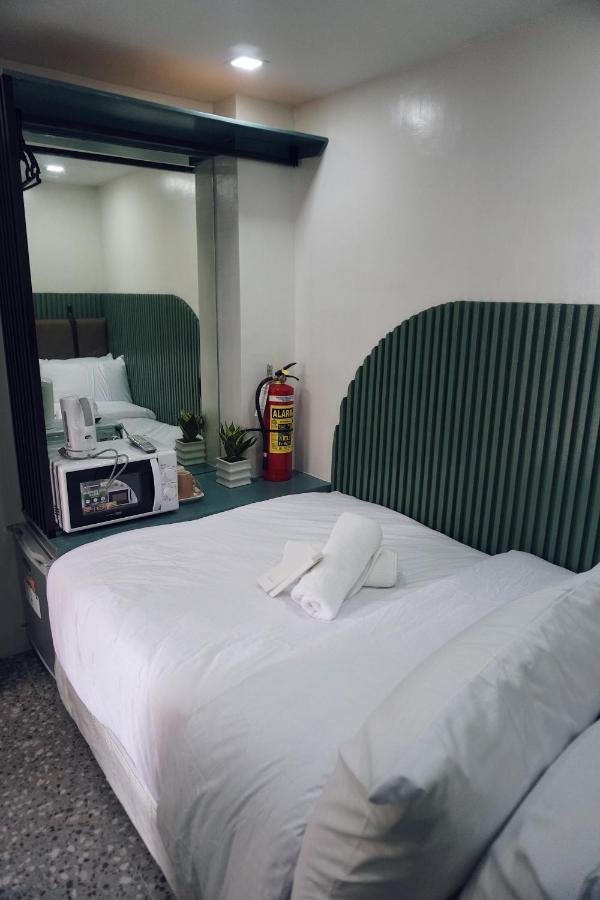 Cebu Backpackers Hostel Bagian luar foto